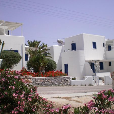 Nicos Studios & Apartments Логарас Экстерьер фото
